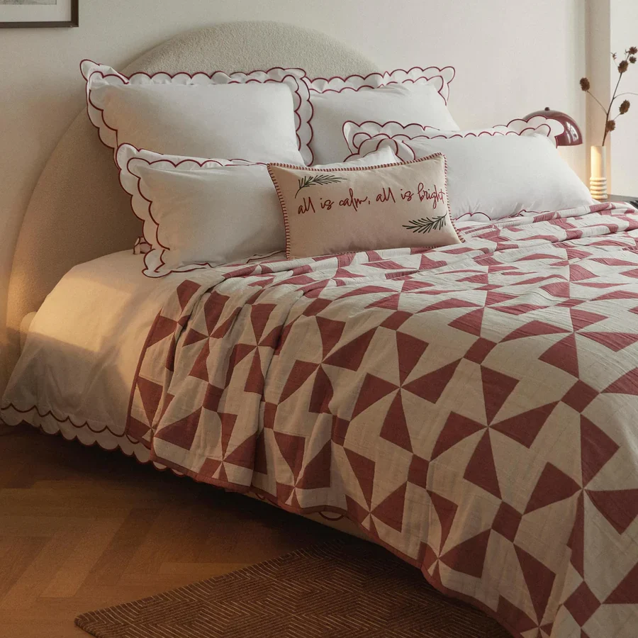 Roze bedsprei Westwing Collection - Alles in roze